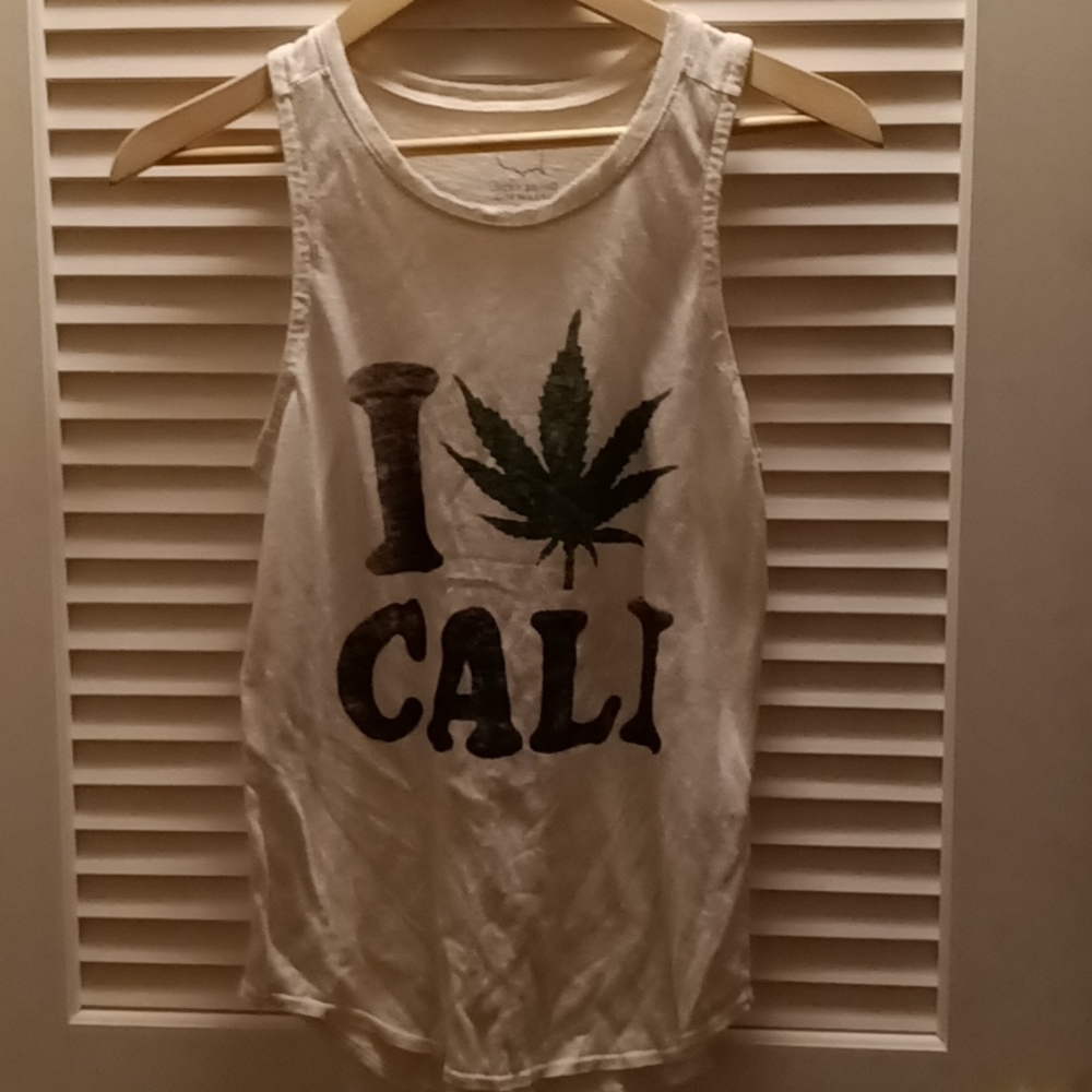 Lucky Brand T-shirt